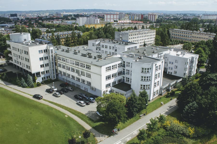 University of Information Technology and Management