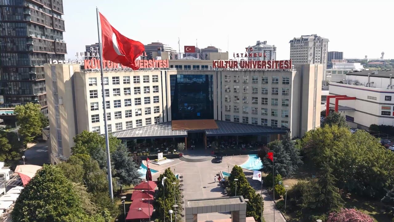 İstanbul Kültür Üniversitesi 2
